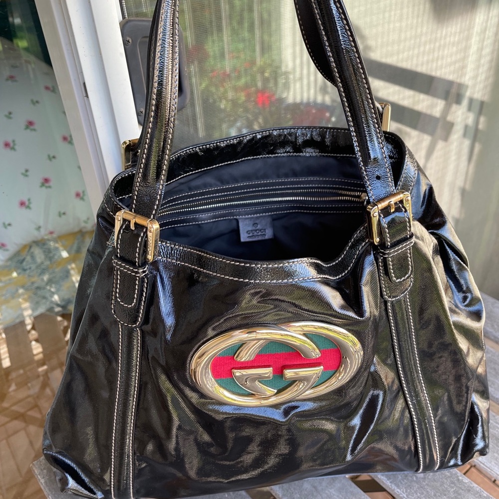 GUCCI authentic black patent leather hobo bag